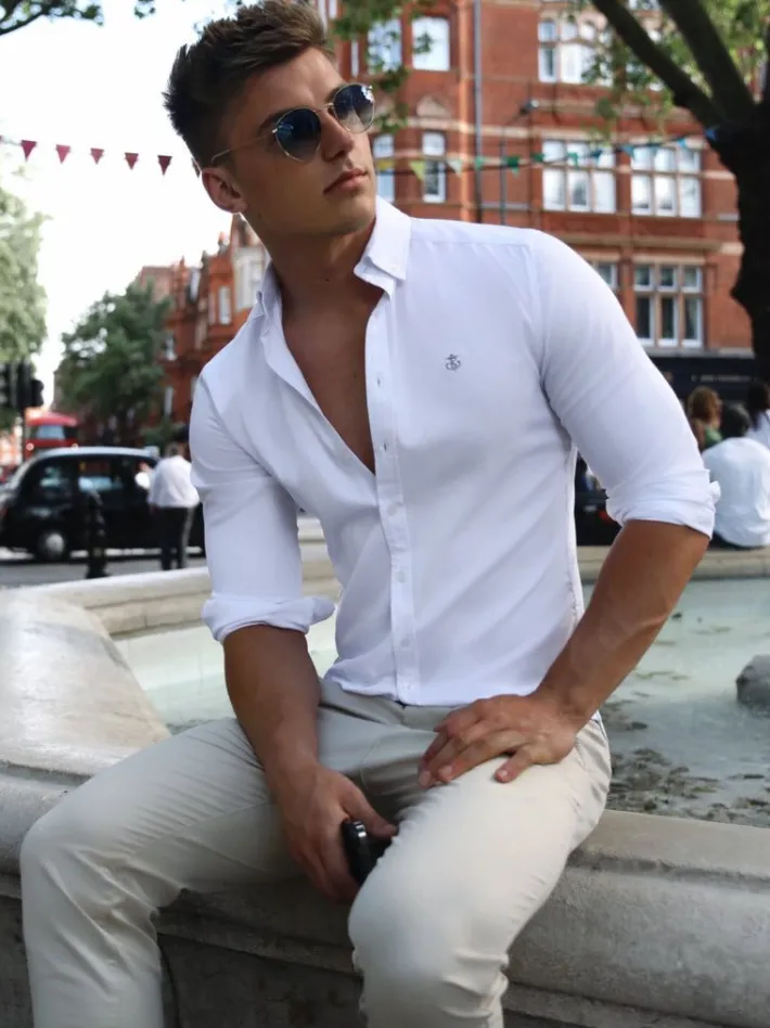Trending*Blakely Clothing Aylsham Fitted Stretch Shirt