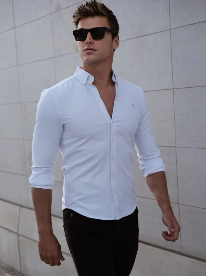 Trending*Blakely Clothing Aylsham Fitted Stretch Shirt