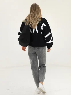 Jeans*Blakely Clothing Mom Jeans