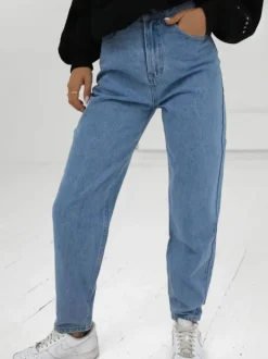 Jeans*Blakely Clothing Mom Jeans