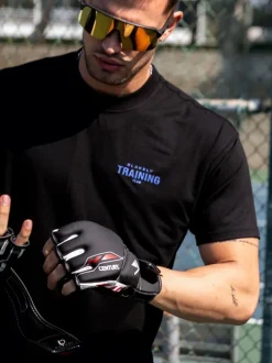 Trending*Blakely Clothing Relaxed Training T-Shirt