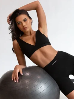 Sports Bra*Blakely Clothing Soft Sculpt Triangle Bra