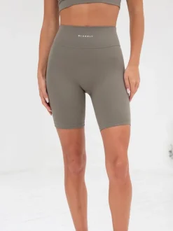 Trending*Blakely Clothing Ultimate Active Shorts