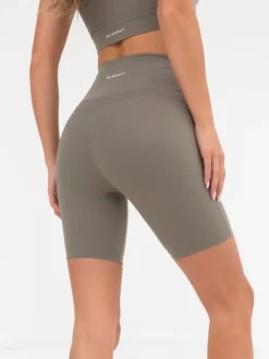 Trending*Blakely Clothing Ultimate Active Shorts